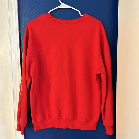 Women’s Miami Heat Red Graphic Long Sleeve Pullover Sweatshirt Size Medium - Picture 6 of 7